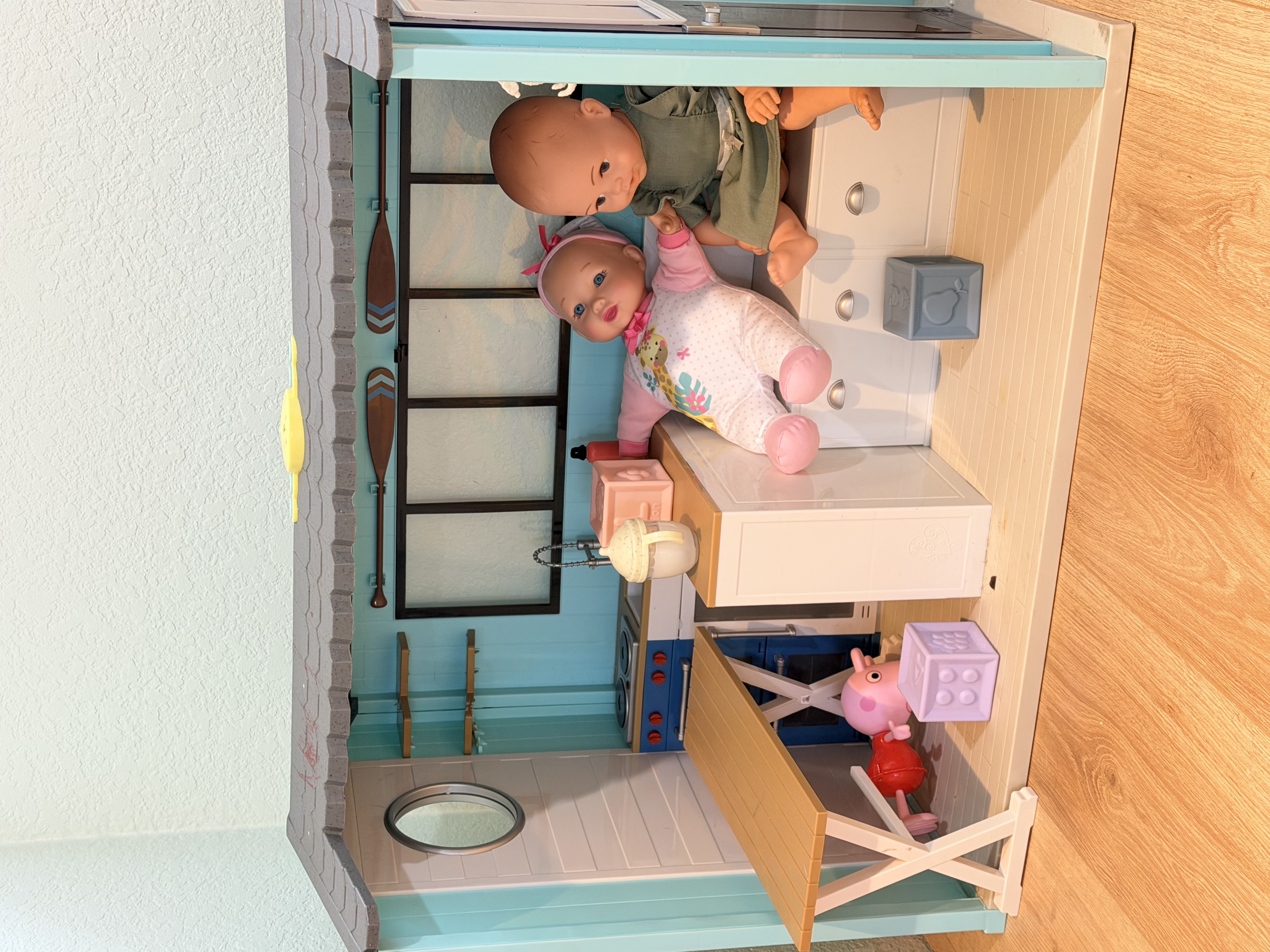 Dollhouse with dolls